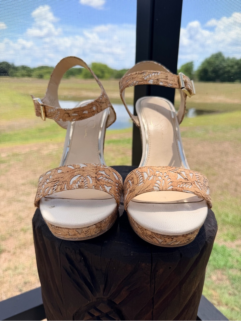 Jessica’ Simpson women’s wedge sandals Size 10M